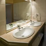 Отель Logis Restaurant Le Mont Aigoual Мейрей