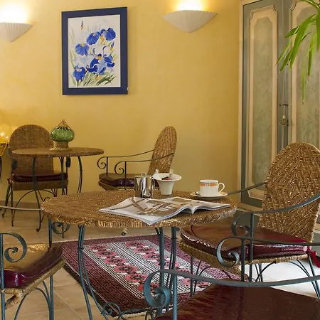 Otel Logis Restaurant Le Mont Aigoual 3*