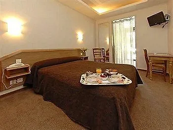 מלון Logis Restaurant Le Mont Aigoual מיירואה