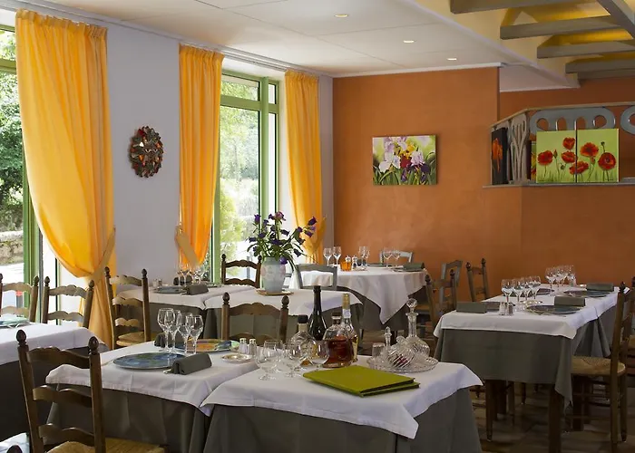 Logis Restaurant Le Mont Aigoual Hotel Meyrueis