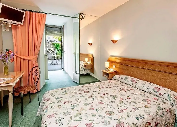 Logis Restaurant Le Mont Aigoual Hotel 3*
