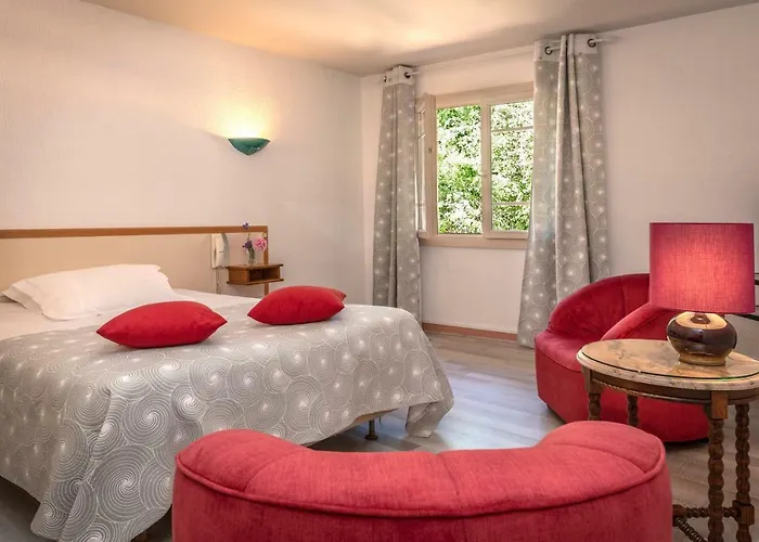 Hotel Logis Restaurant Le Mont Aigoual